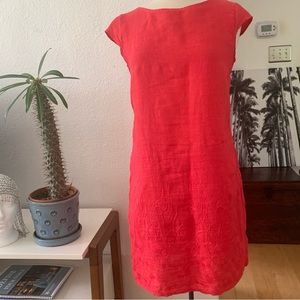 Made in Italy 100% Linen dress in red.  Cap sleeves. Pockets!!!